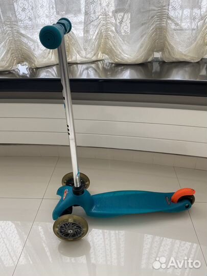 Самокат детский Micro mini с LED и рюкзаком