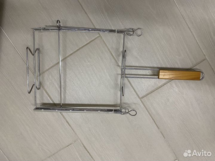 Решетка для гриля, со сьемными шампурами