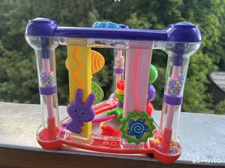 Развивающие игрушки для малышей