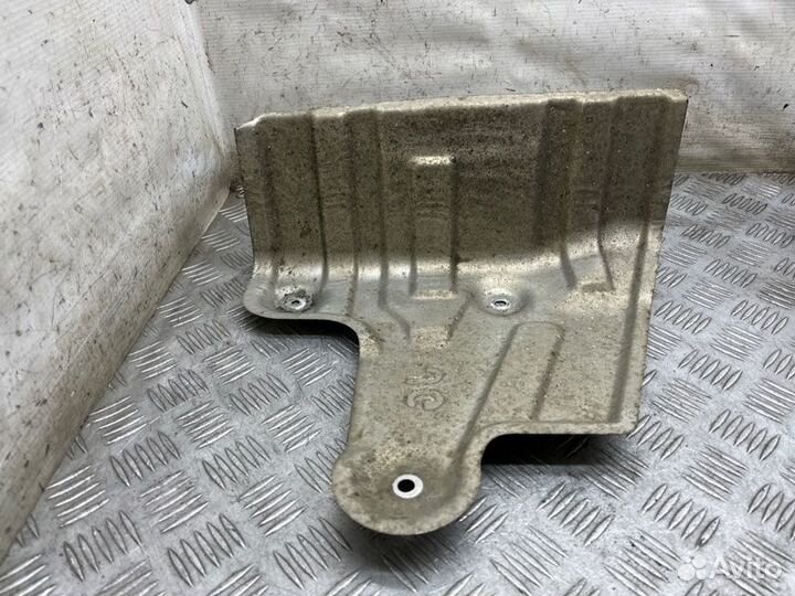 Экран тепловой Nissan X-Trail T31 QR25DE 2009