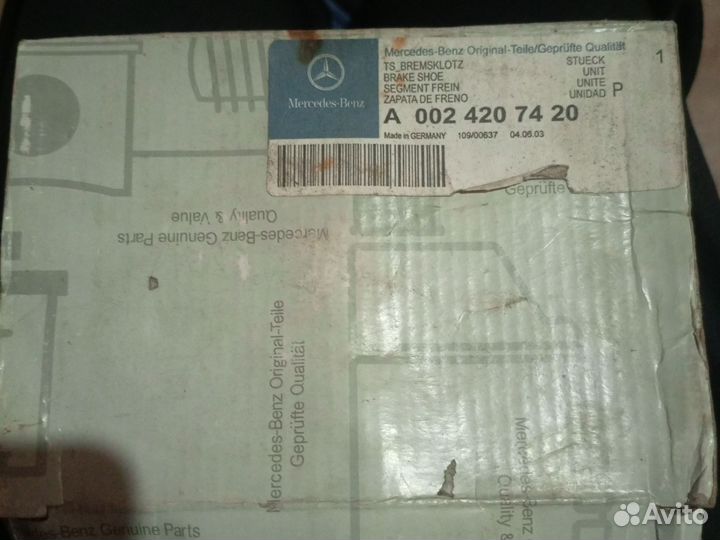 Передняя колодка на Mercedes Benz Оригинал