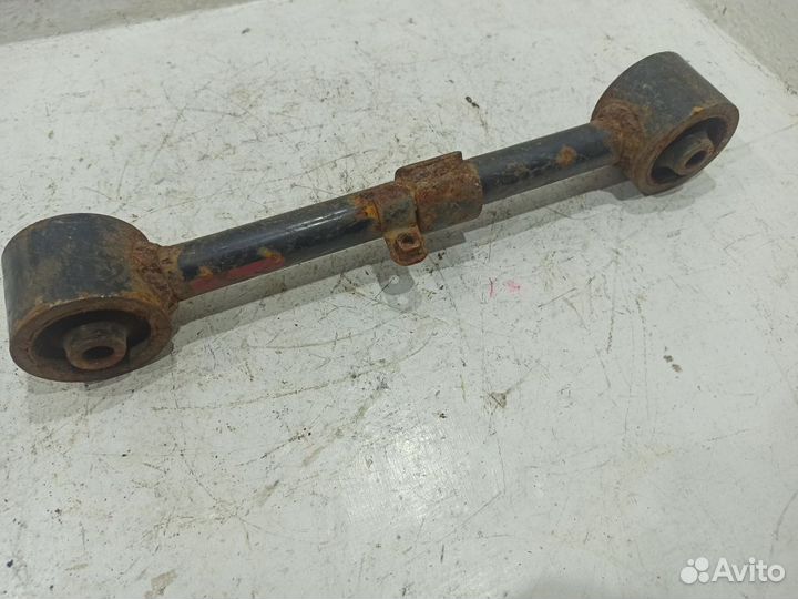 Тяга задняя продольная левая внутренняя