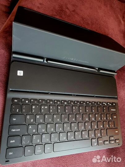 Беспроводная магнитная чехол- клавиатура