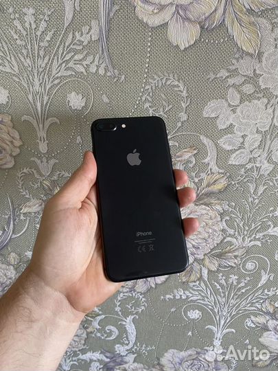 iPhone 8 Plus, 64 ГБ