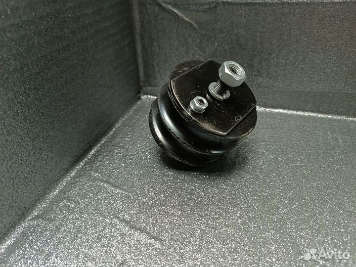 Подушка двигателя ваз 2101