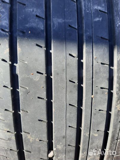 Yokohama BluEarth-XT AE61 215/60 R17
