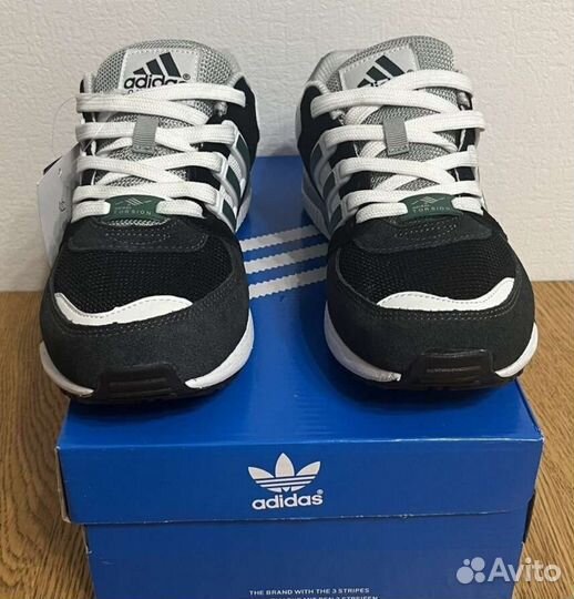 Кроссовки adidas torsion