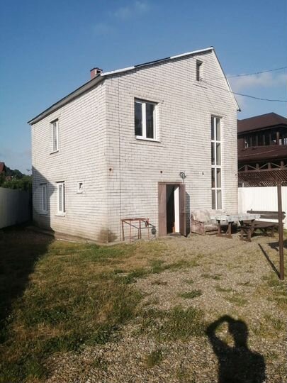 Дом 200 м² на участке 5,7 сот.