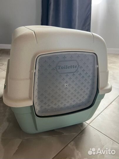 Закрытый лоток для кошек