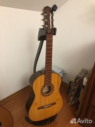 Классическая гитара мастеровая