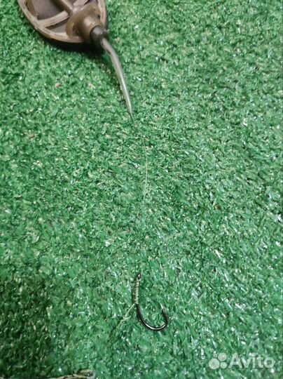 Готовый карповый монтаж с флэт кормушкой 70г