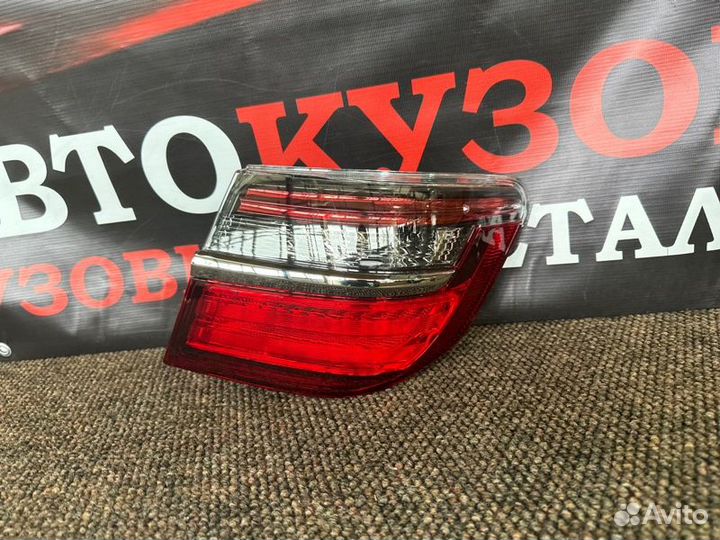Фонарь правый Toyota Camry 55 2014-2017