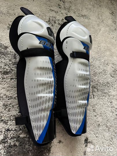 Хоккейные наколенники Bauer Supreme one 35 