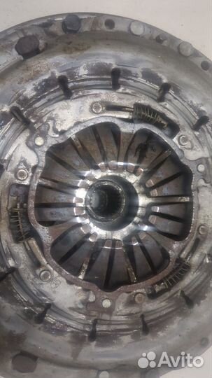 Маховик киа Sorento, 2004