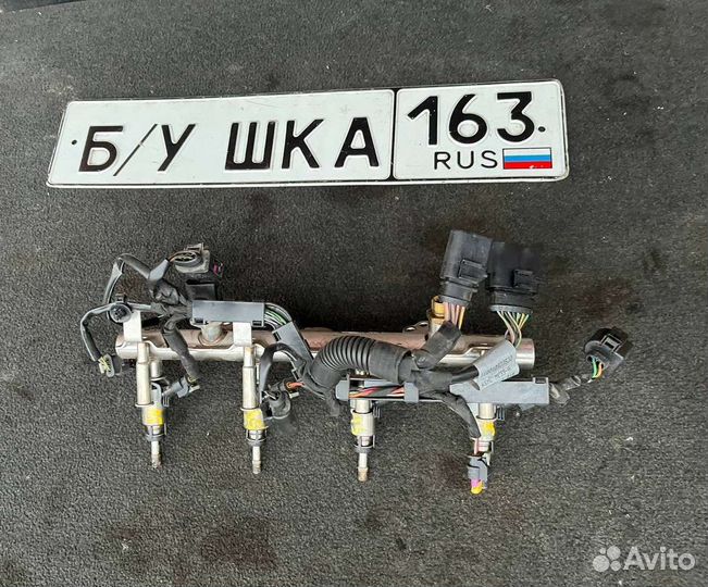 Топливная рампа Audi A5 8T 2.0 tfsi cdnc