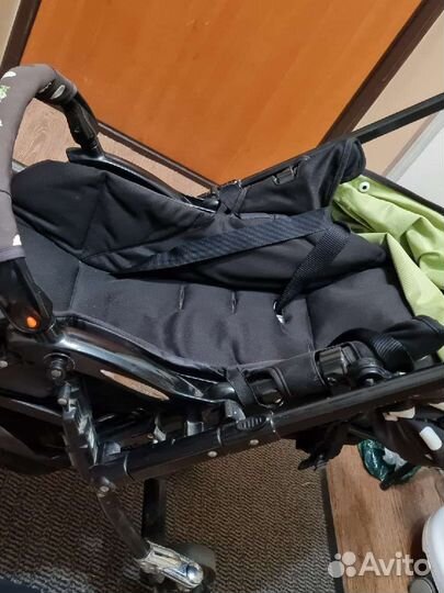 Прогулочная коляска aprica