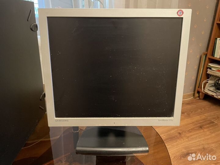 Монитор samsung 17 дюймов и системный блок