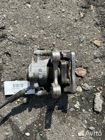 Суппорт задний левый mercedes