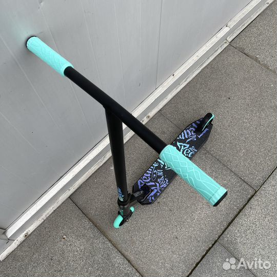 Трюковой самокат Duker 101