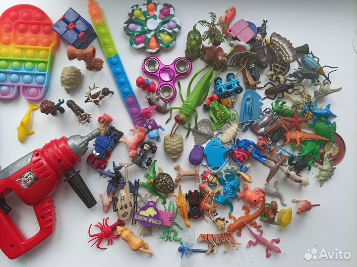 Игрушки для мальчика пакетом