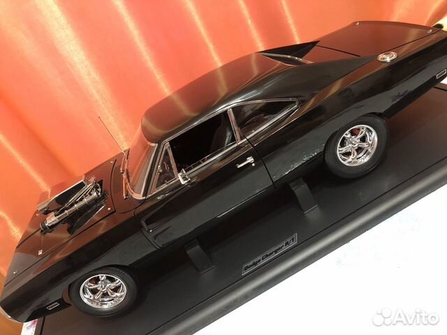 Dodge charger R/T 1:8