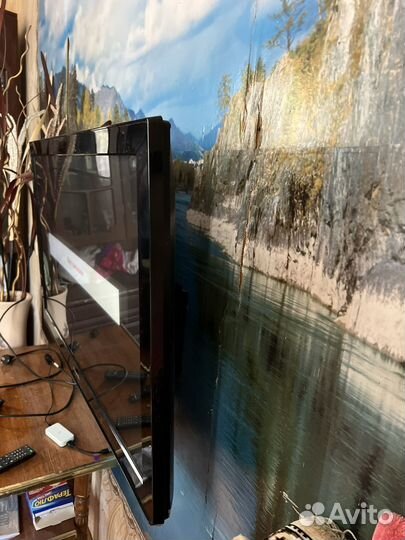 Телевизор panasonic