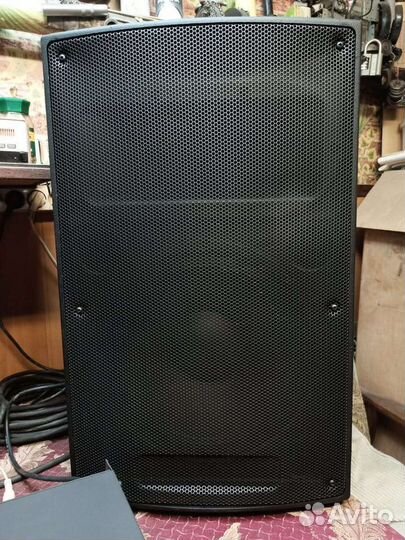 Усилитель и две колонки