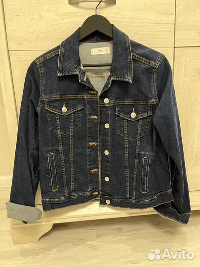 Джинсовая куртка женская