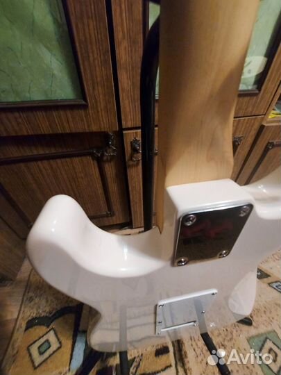 Электрогитара G&l legacy