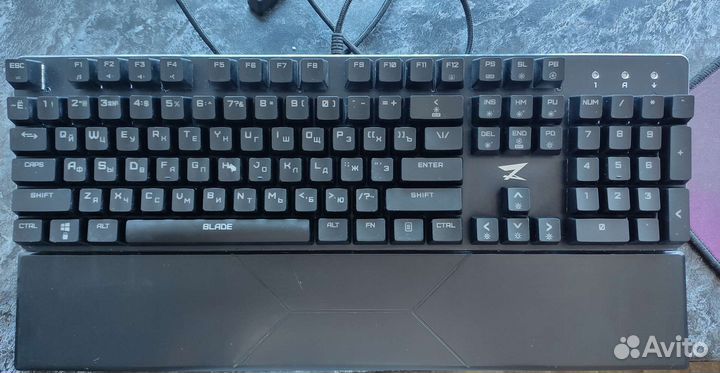 Механическая клавиатура zet blade