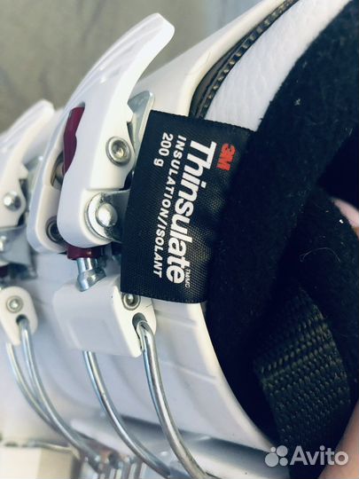 Горнолыжные ботинки детские Atomic