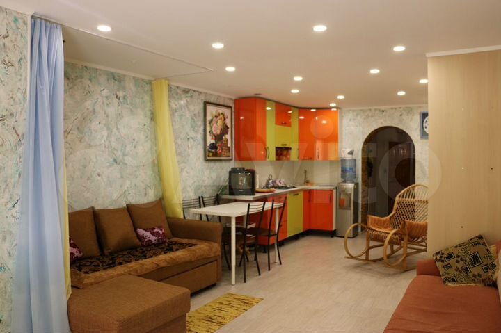 Коттедж 170 м² на участке 1 сот.