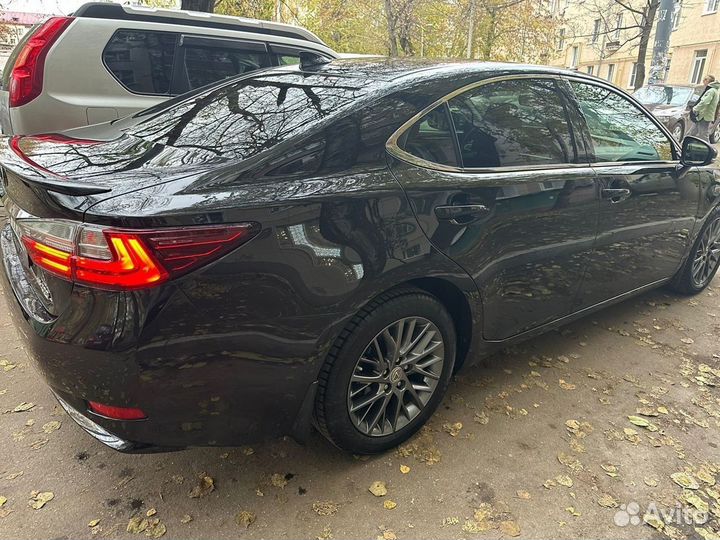 Lexus ES 2.0 AT, 2018, 107 500 км