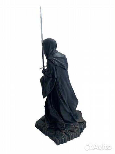 Фигурка The Lord of The Rings Nazgul (27 см.)