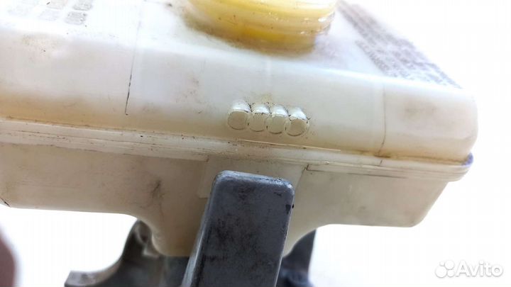 Главный тормозной цилиндр Audi A6 c7 Quattro