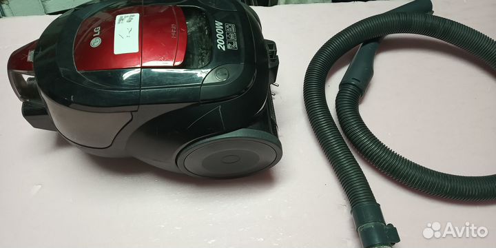 Пылесосы по запчастям читайте описание подробней