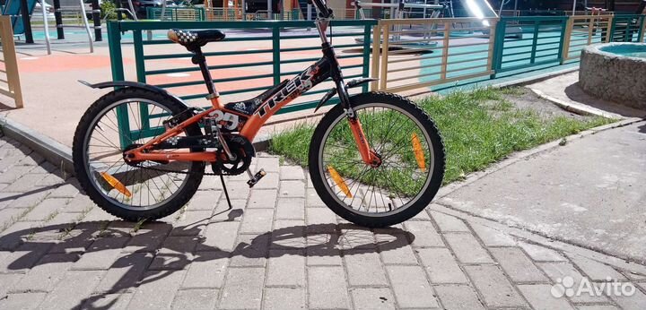 Детский велосипед Trek 20