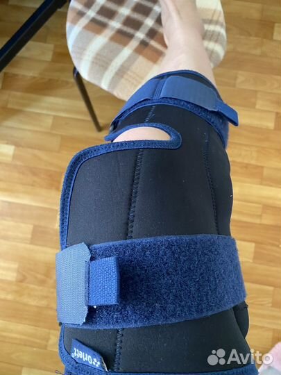 Коленный ортез