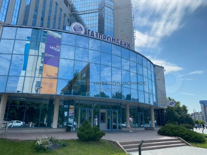 Нарядный цоколь