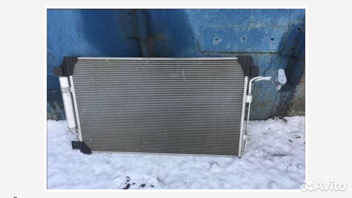 Радиатор кондиционера Ниссан