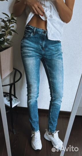 Джинсы скину GJ