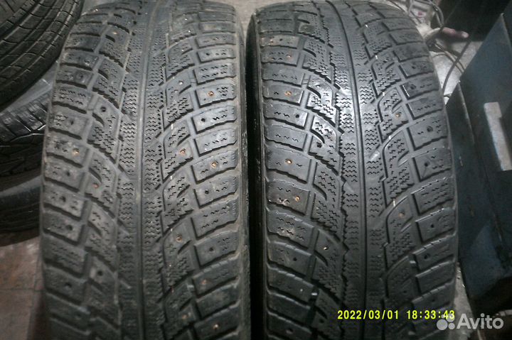Kumho I'Zen RV Stud KC16 225/55 R18
