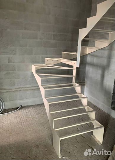 Уличная лестница под ключ