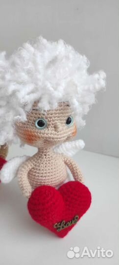 Купидон к дню влюблённых кукла вязаная крючком
