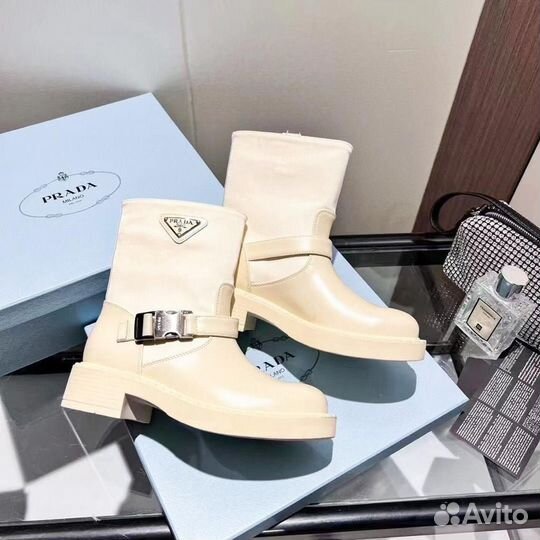 Ботинки Prada