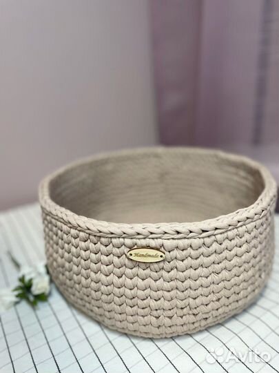 Корзина интерьерная