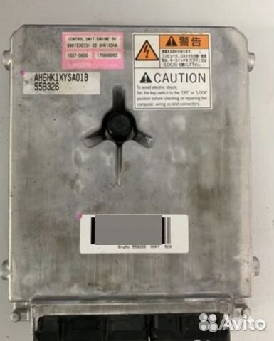 Блок управления двигателем на Isuzu 6HK1 559326