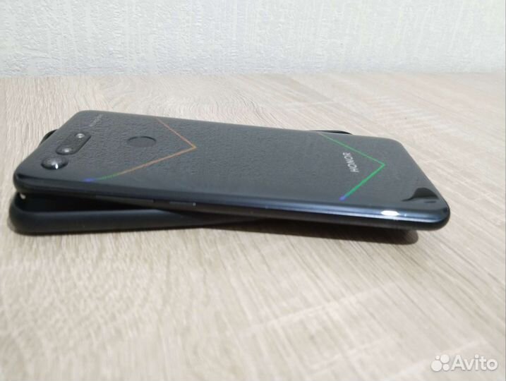 Смартфон Honor view 20
