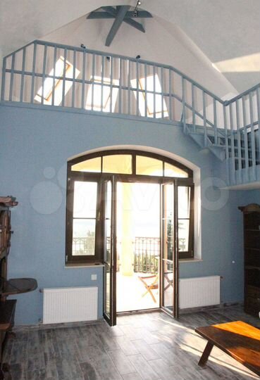 Дом 250 м² на участке 15 сот.