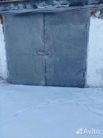Ворота гаражные бу